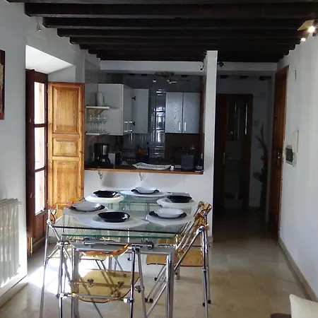 Charming De Gomerez Apartment