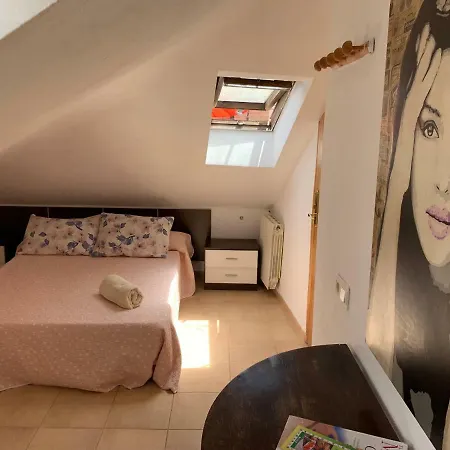 Charming De Gomerez Apartment *