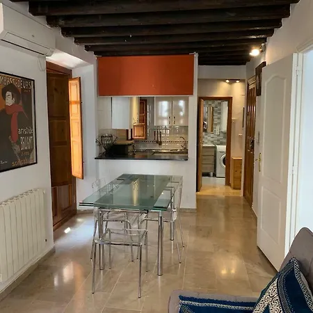 Apartment Charming De Gomerez